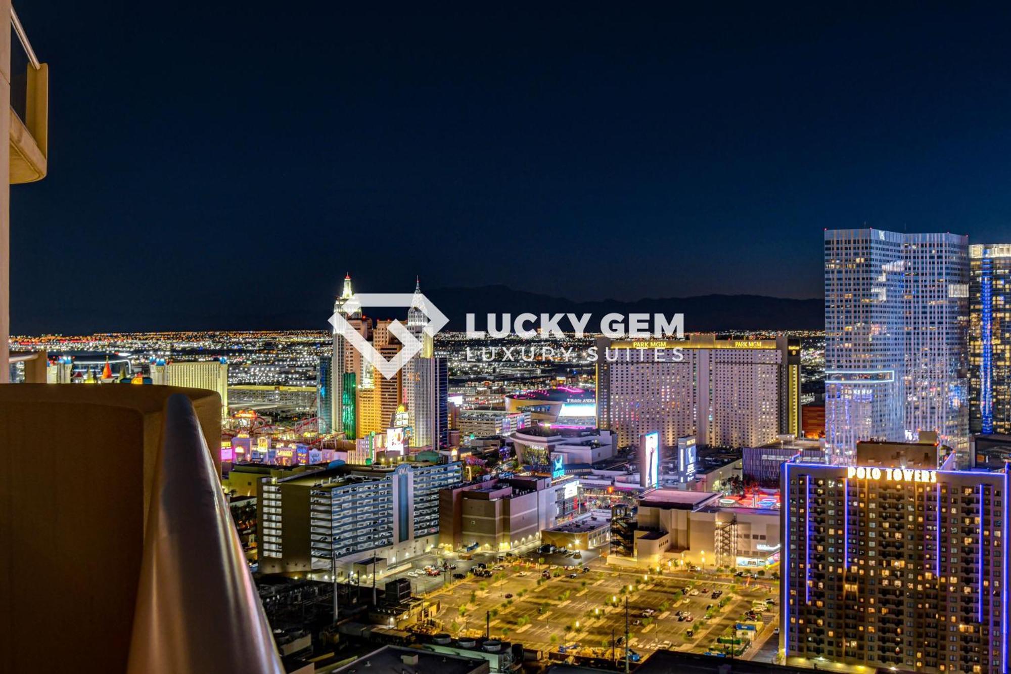 Lucky Gem Penthouse & Luxury Suites At Signature Resort, Balcony Strip View 3505 Las Vegas Extérieur photo