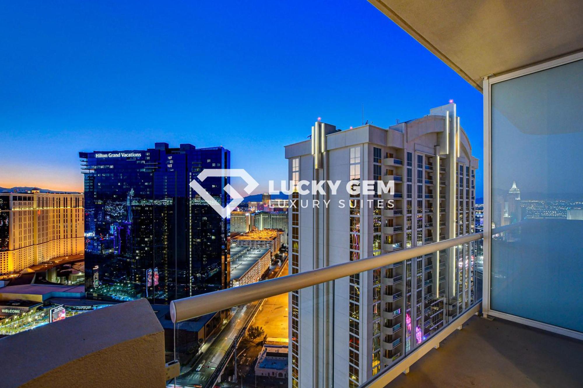 Lucky Gem Penthouse & Luxury Suites At Signature Resort, Balcony Strip View 3505 Las Vegas Extérieur photo
